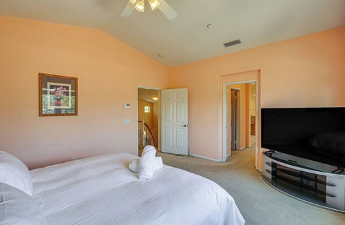 Placentia House | Spacious Orange County Home: 11 Mi to Disneyland!
