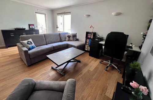 Le Port sous la Lune Apartment | Vrbo Property