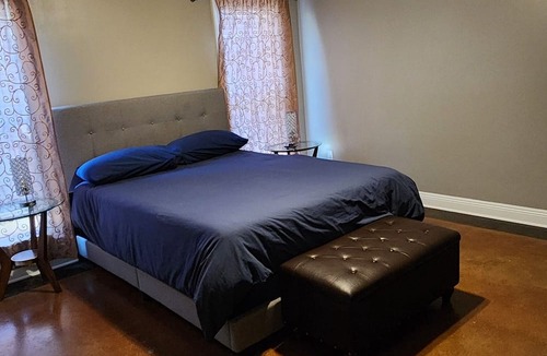 Addis House | Quiet Country Home Near LSU and Southern and Downtown Baton Rouge!