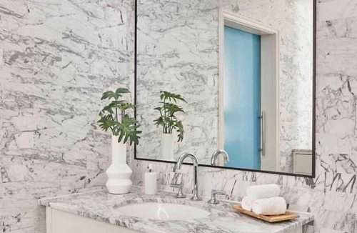 Downtown House | 3 Partial Ocean View 2 Queen Rooms at Viceroy Santa Monica!