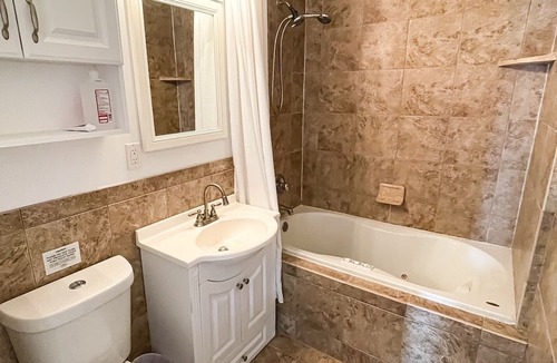 Arabi House | Quiet home 15min from FQ, 10min from trendy Bywater Neighborhood!