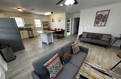 Paradis House | The Paradise Of Rest Suite A