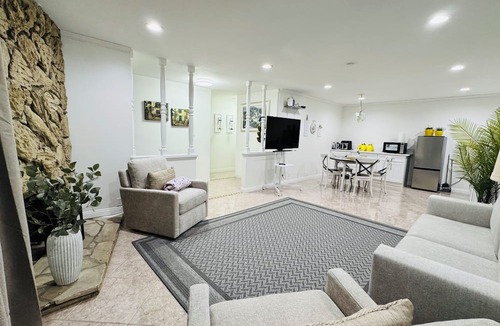 Westminster Apartment | Cozy fully furnished 1-bedroom studio in Westminster, Orange County