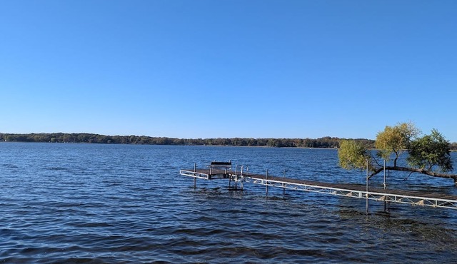 Island Cabin, Clearwater Lake MN (Boat Required)