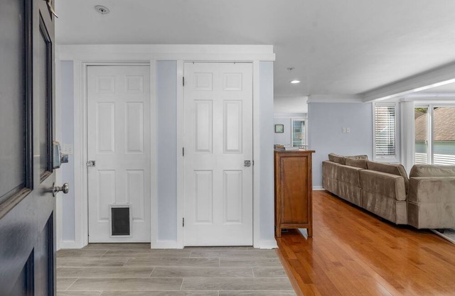 Seabury 